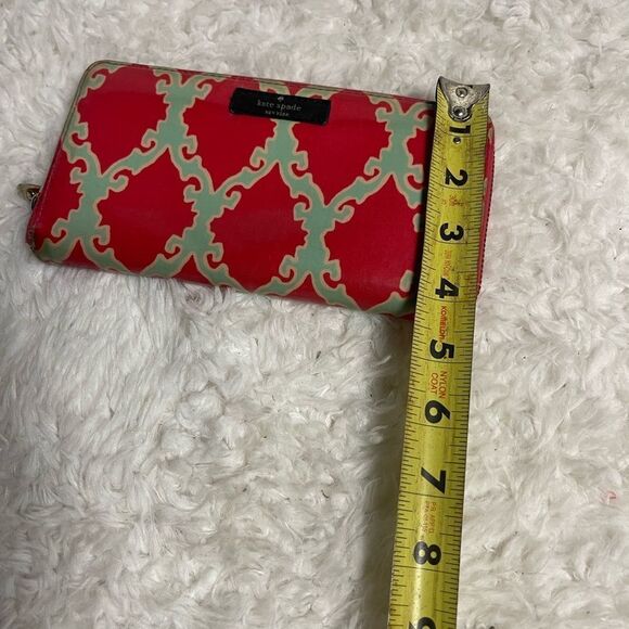 Kate Spade Neda Daycation Wallet Coral Red Turquoise Blue. - Picture 6 of 9